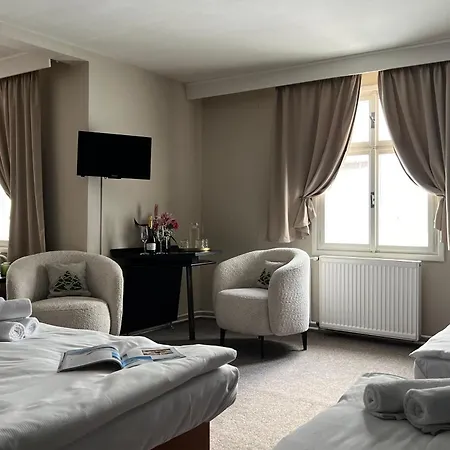 Lomnice 酒店 Špindlerŭv Mlýn