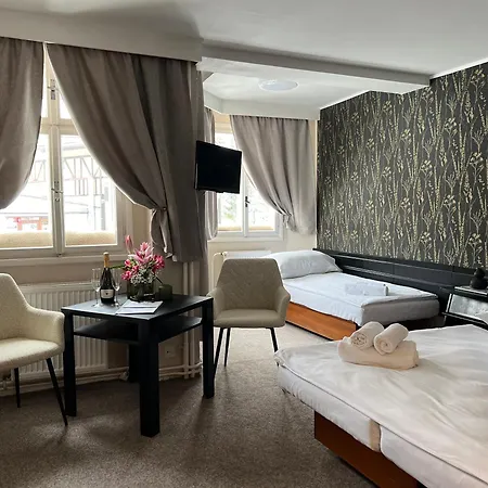 酒店 Lomnice Špindlerŭv Mlýn