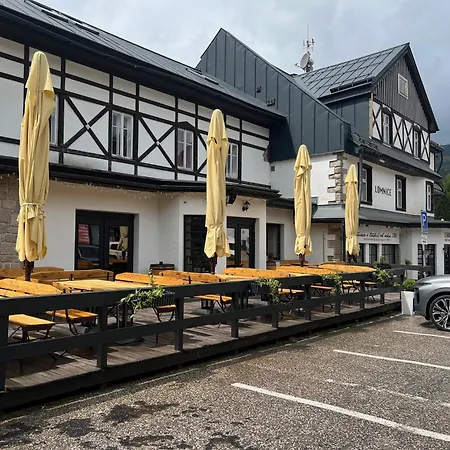 Lomnice Hotel